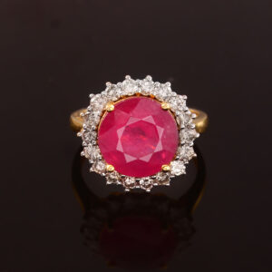 Royal Scarlet Halo Gold & Diamond Ruby Ring